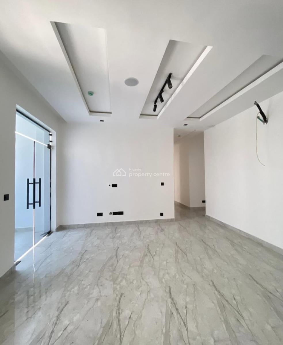 Luxury 4 Bedroom Fully Serviced Terrace Duplex in an Estate, Right Side, Lekki Phase 1, Lekki, Lagos, Terraced Duplex for Sale