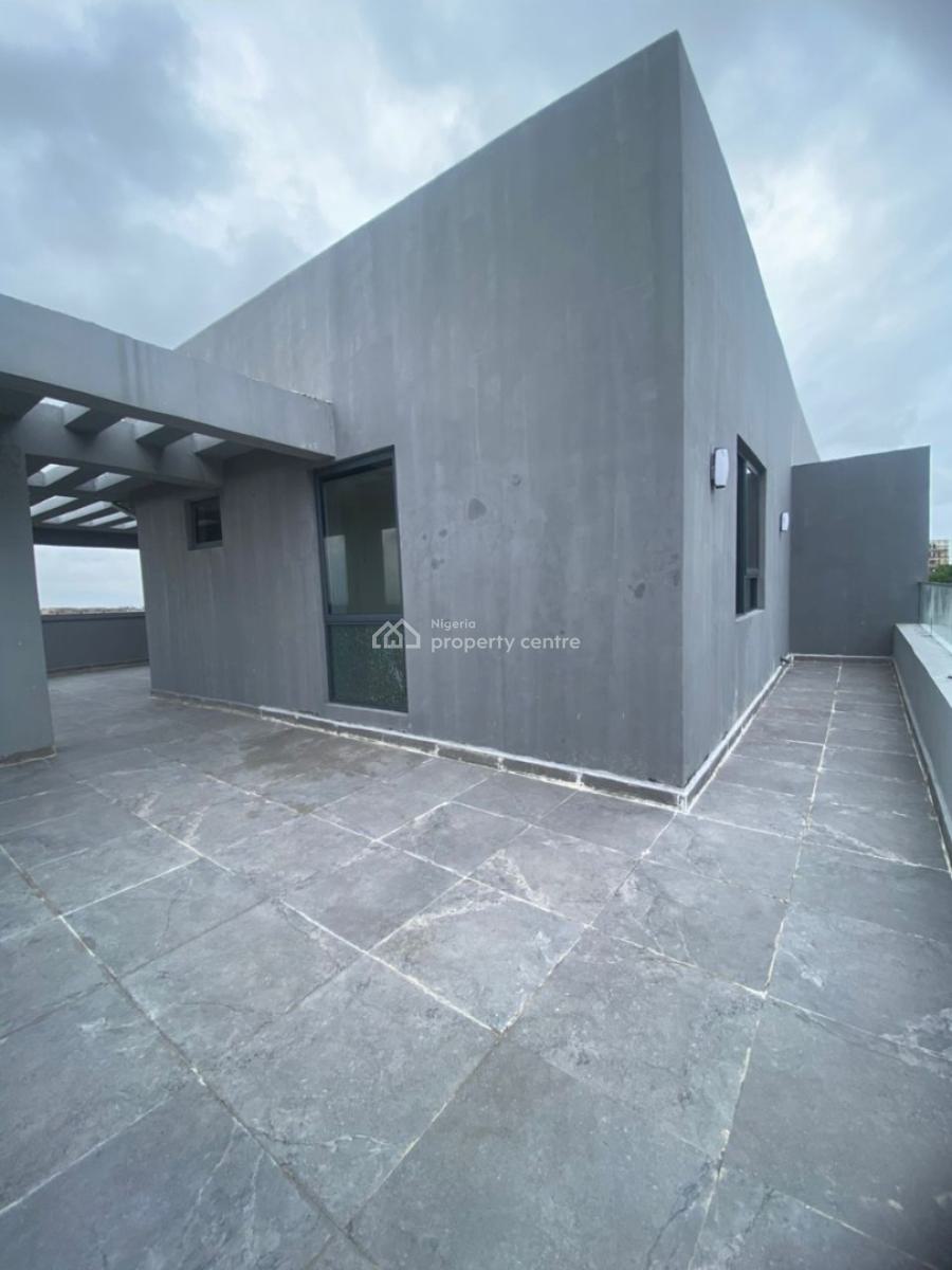 5 Bedroom Semi Detached House with Bq, Lekki Phase 1, Lekki, Lagos, Semi-detached Duplex for Sale