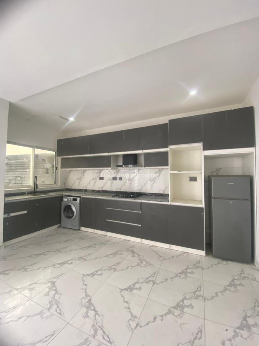 Newly Completed 2 Bedroom Apartment, Ilasan, Lekki, Lagos, Flat / Apartment for Rent