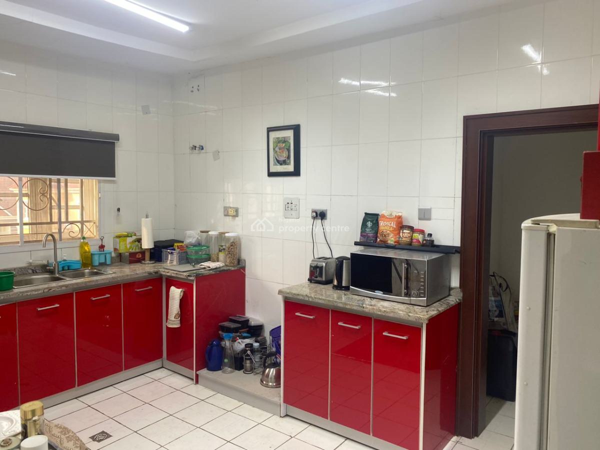Luxury 3-bedroom Apartment, Guzape District, Abuja, Flat / Apartment for Sale