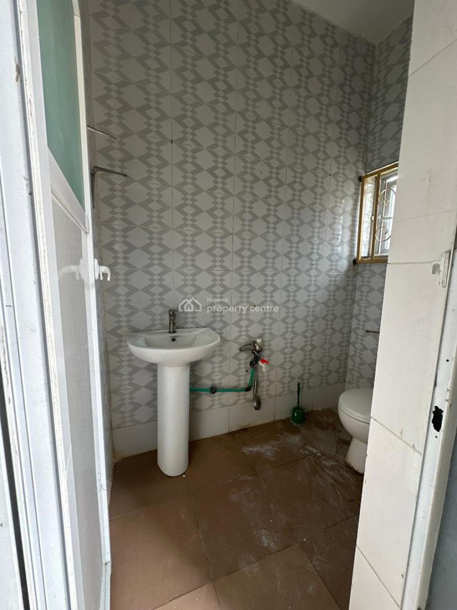 3 Bedroom Apartment with Big Compound, Badore, Ajah, Lagos, Flat / Apartment for Rent