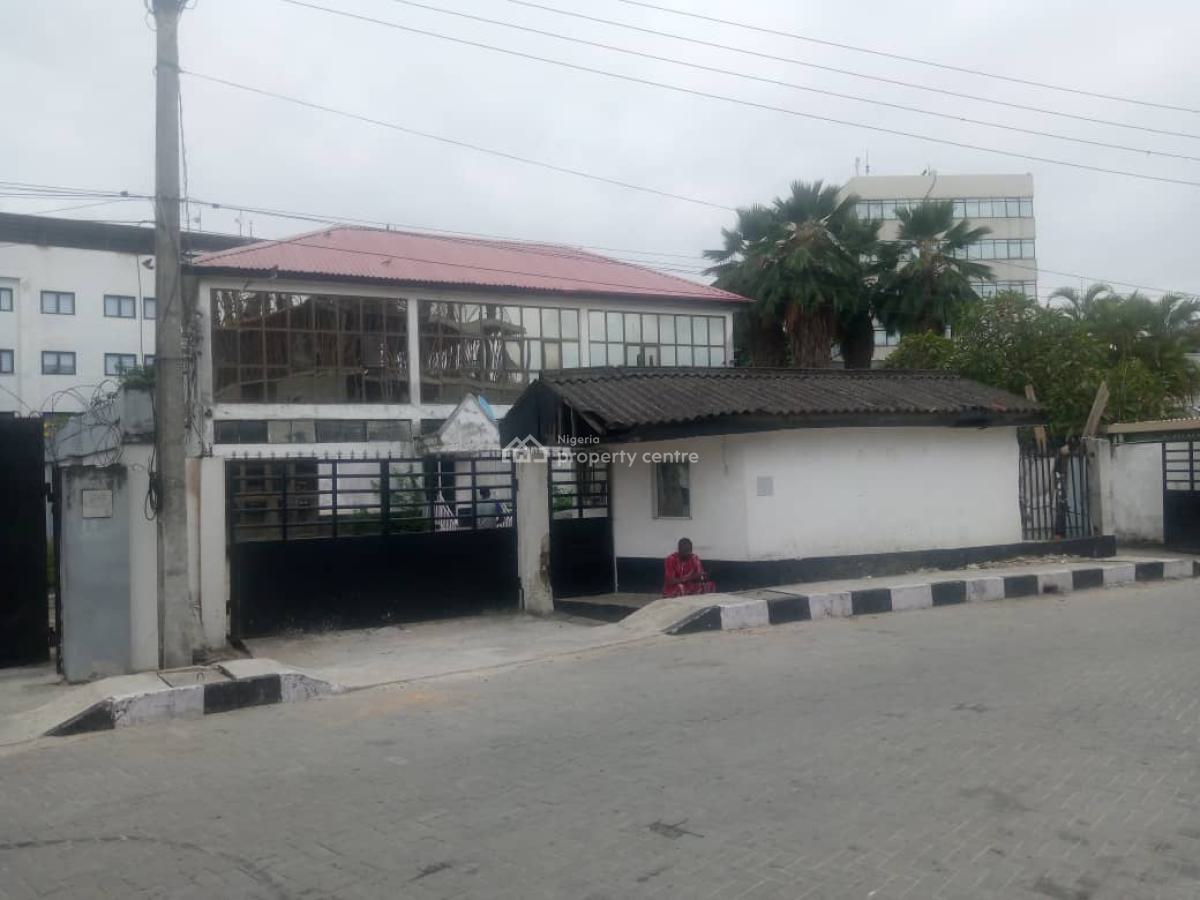 Demolishable Detached Duplex on 1061sqm, Off Awolowo Road, Ikoyi, Lagos, House for Sale