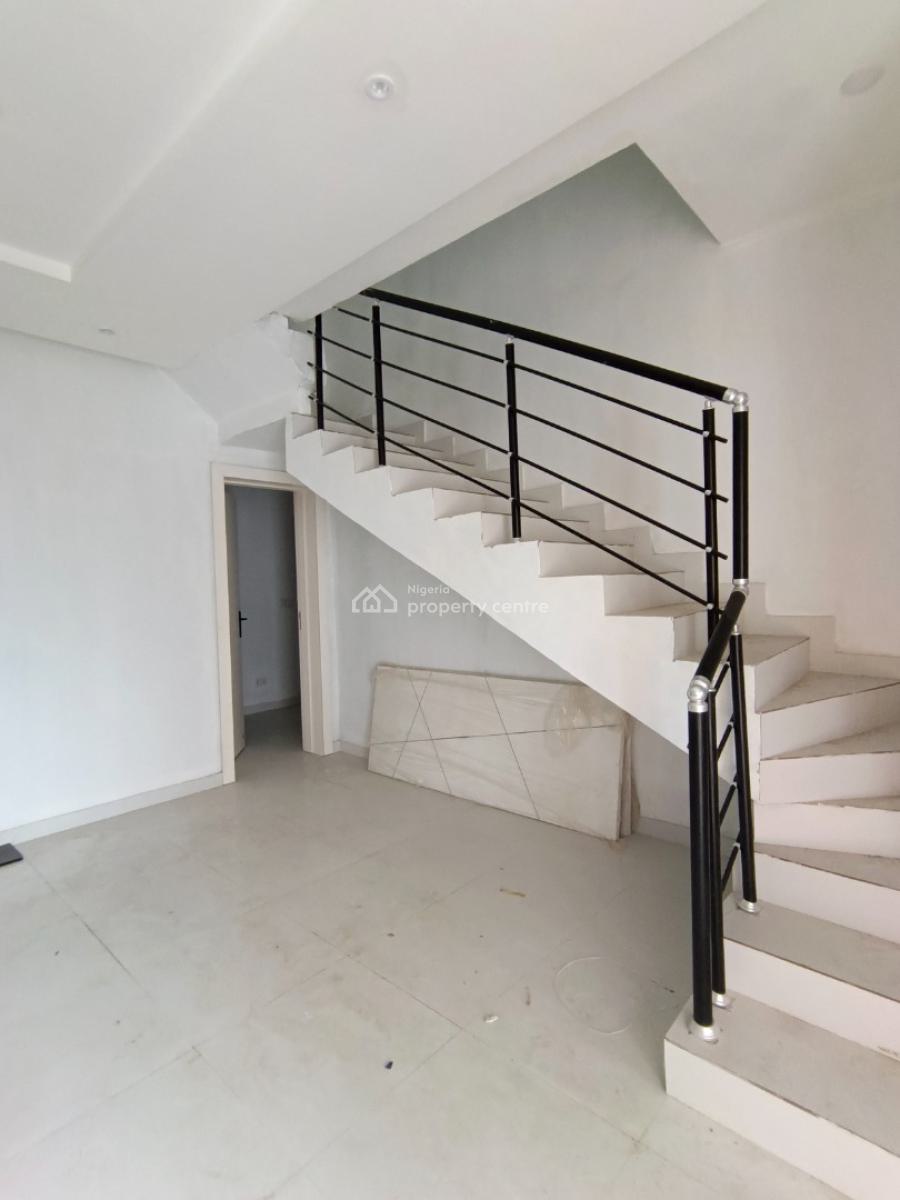 Luxurious  3  Bedroom Terraced Duplex, Ikota Gra, Ikota, Lekki, Lagos, Terraced Duplex for Sale