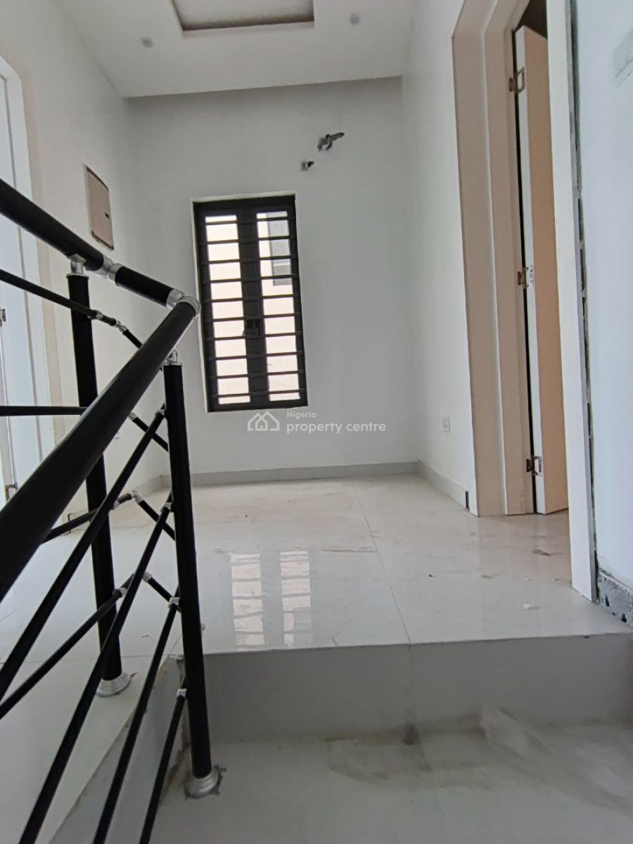 Luxurious  3  Bedroom Terraced Duplex, Ikota Gra, Ikota, Lekki, Lagos, Terraced Duplex for Sale