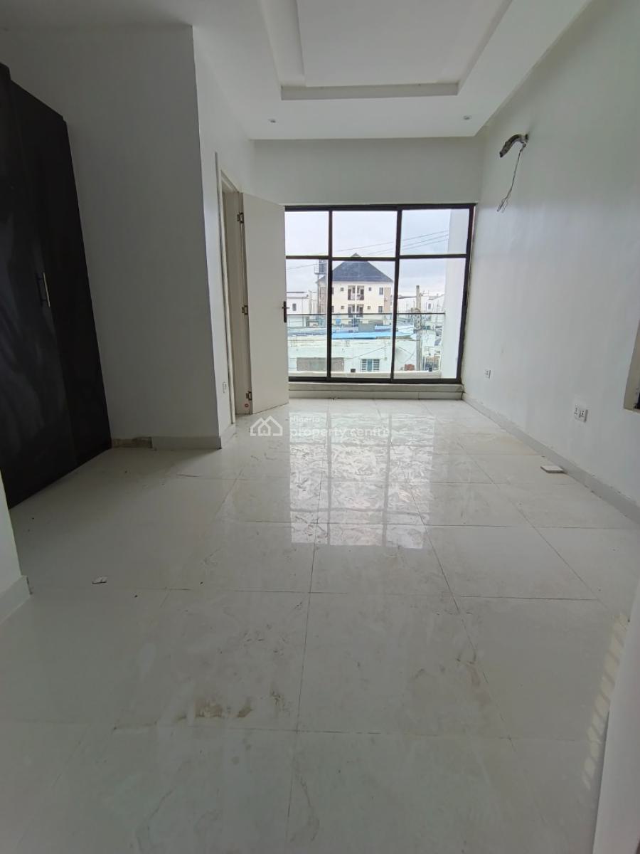 Luxurious  3  Bedroom Terraced Duplex, Ikota Gra, Ikota, Lekki, Lagos, Terraced Duplex for Sale