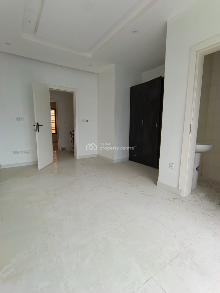 Luxurious  3  Bedroom Terraced Duplex, Ikota Gra, Ikota, Lekki, Lagos, Terraced Duplex for Sale