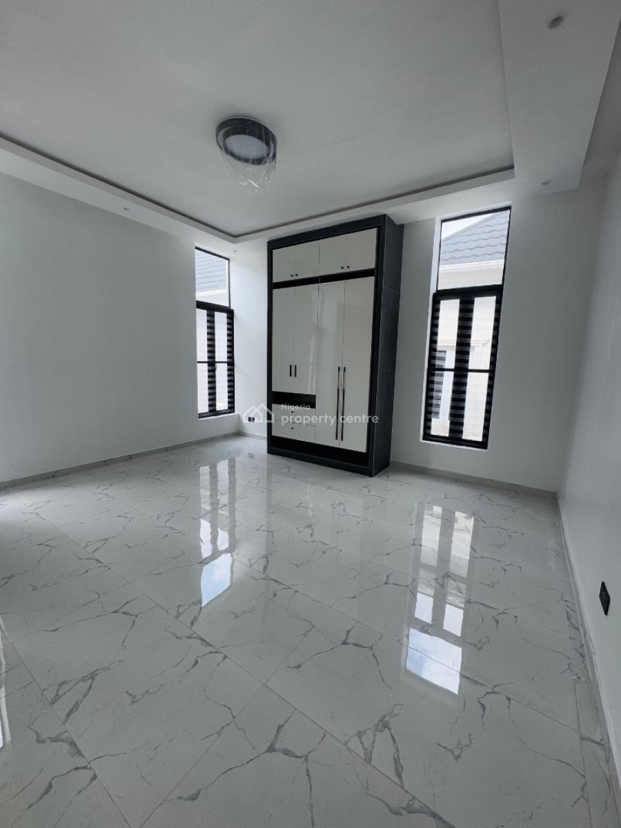 Spacious 5bedroom Fully Detached House with Pool, Lekki County Home, Lekki, Lagos, Detached Duplex for Sale