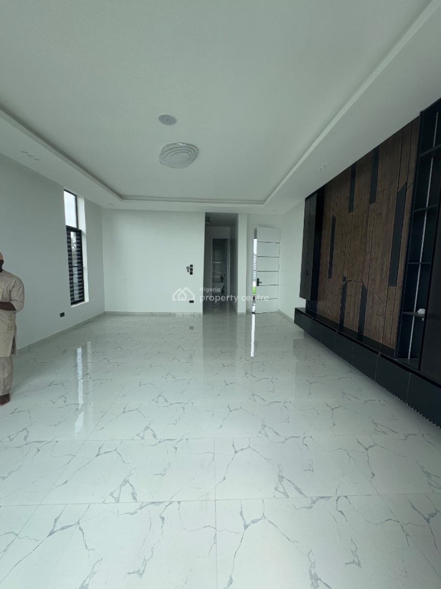 Spacious 5bedroom Fully Detached House with Pool, Lekki County Home, Lekki, Lagos, Detached Duplex for Sale