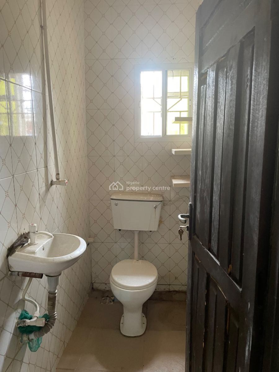 Upstairs Mini Flat Available, Off Estate Road, Alapere, Ketu, Lagos, Mini Flat (room and Parlour) for Rent