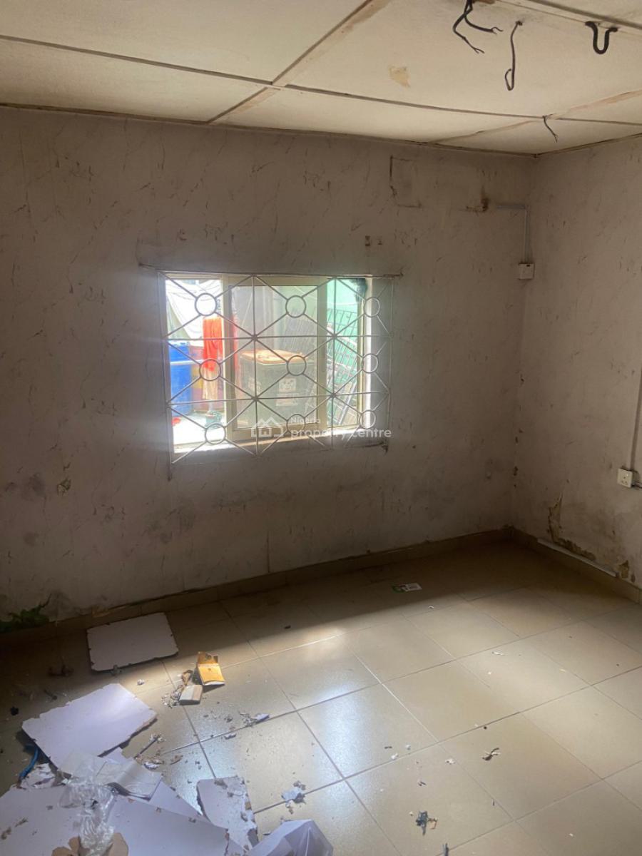 a Room Self Contained, Oyeleke Street, Alausa, Ikeja, Lagos, Self Contain (single Rooms) for Rent