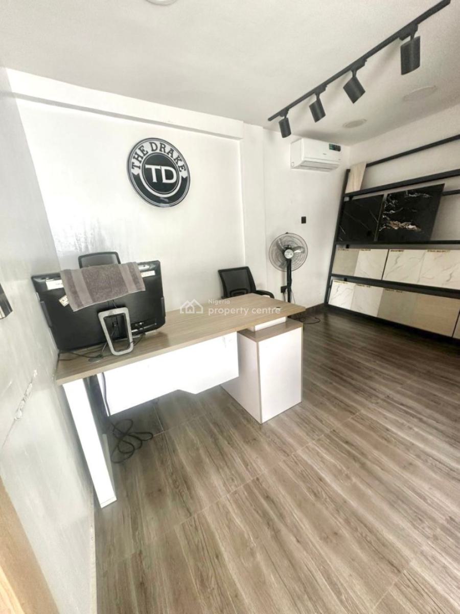 a Warehouse, Lekki Phase 1, Lekki, Lagos, House for Rent