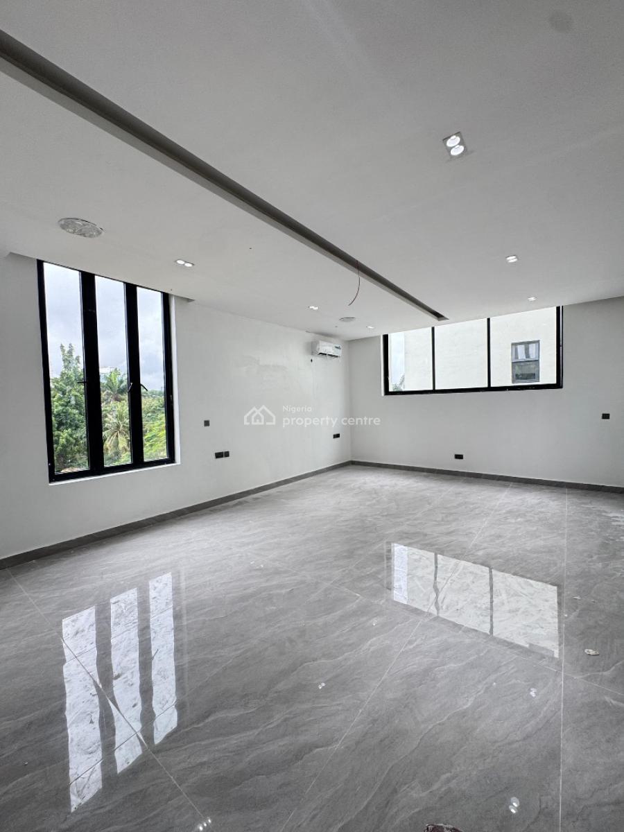Exquisite 5 Bedroom Triplex with a Bq and a Pool in a Serene Environment, Ikoyi, Lagos, House for Sale