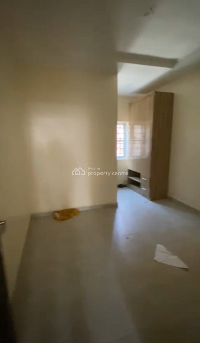 Clean 1 Bedroom Flat, 2 Toilet, Tarred Road, in an Estate, By Cannan Estate, Life Camp, Abuja, Flat / Apartment for Rent