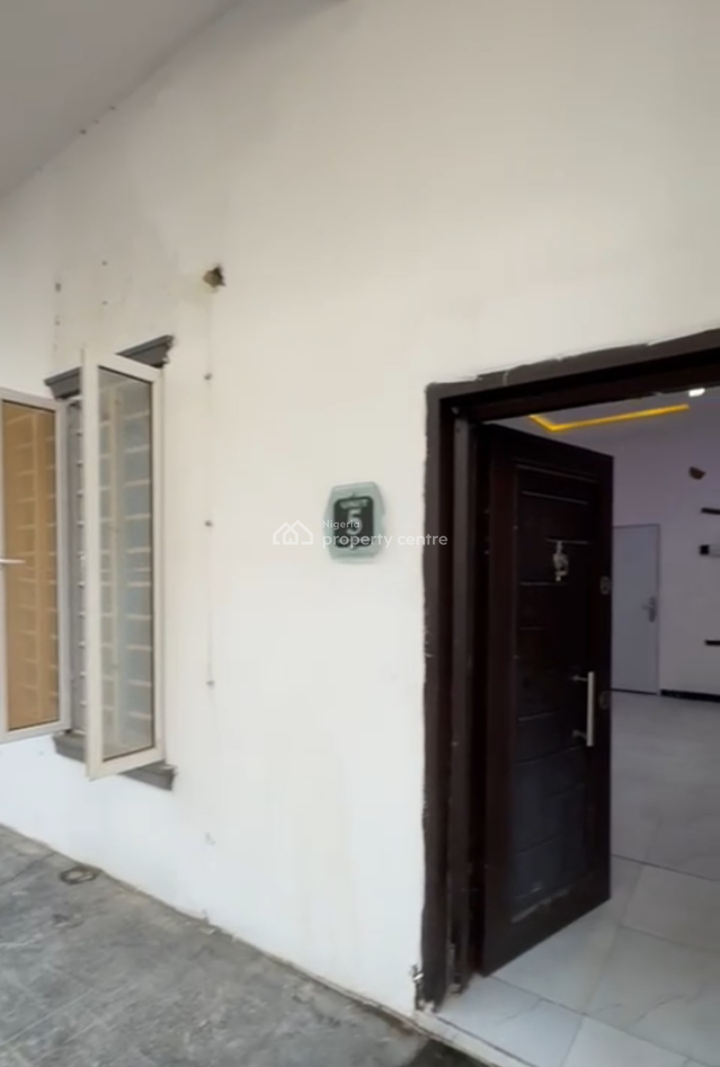 Spacious Studio Apartment with Bathroom and Toilet, Van Daniel Estate Orchid Road By M25, Lekki, Lagos, Self Contain (single Rooms) for Rent