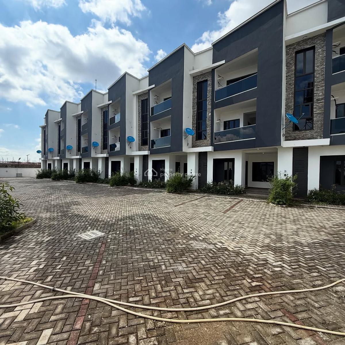 4 Bedroom Terrace Duplex 1 Room Bq, Life Camp, Abuja, Terraced Duplex for Sale