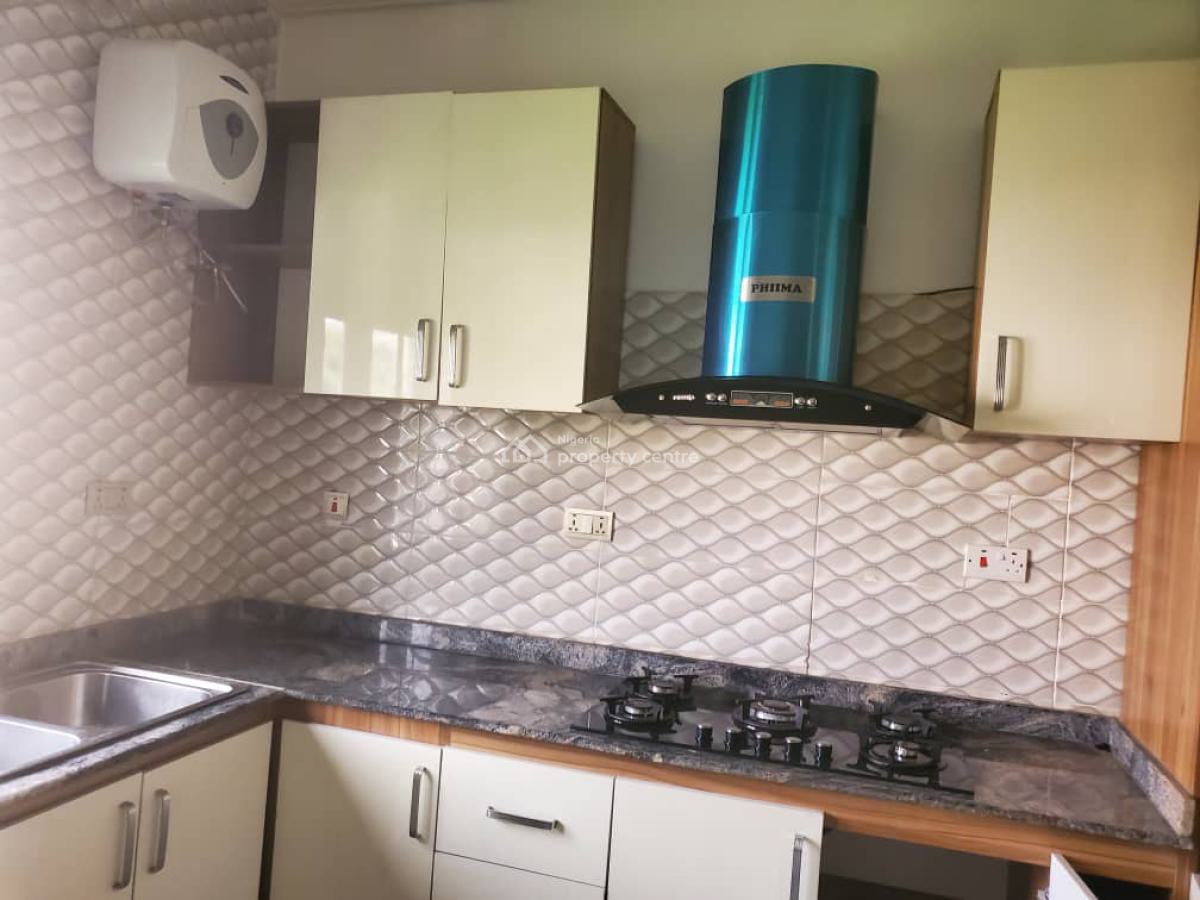 a Tenanted and All Ensuite 4 Bedrooms Town House, Osapa London, Lekki, Lagos, Terraced Duplex for Sale