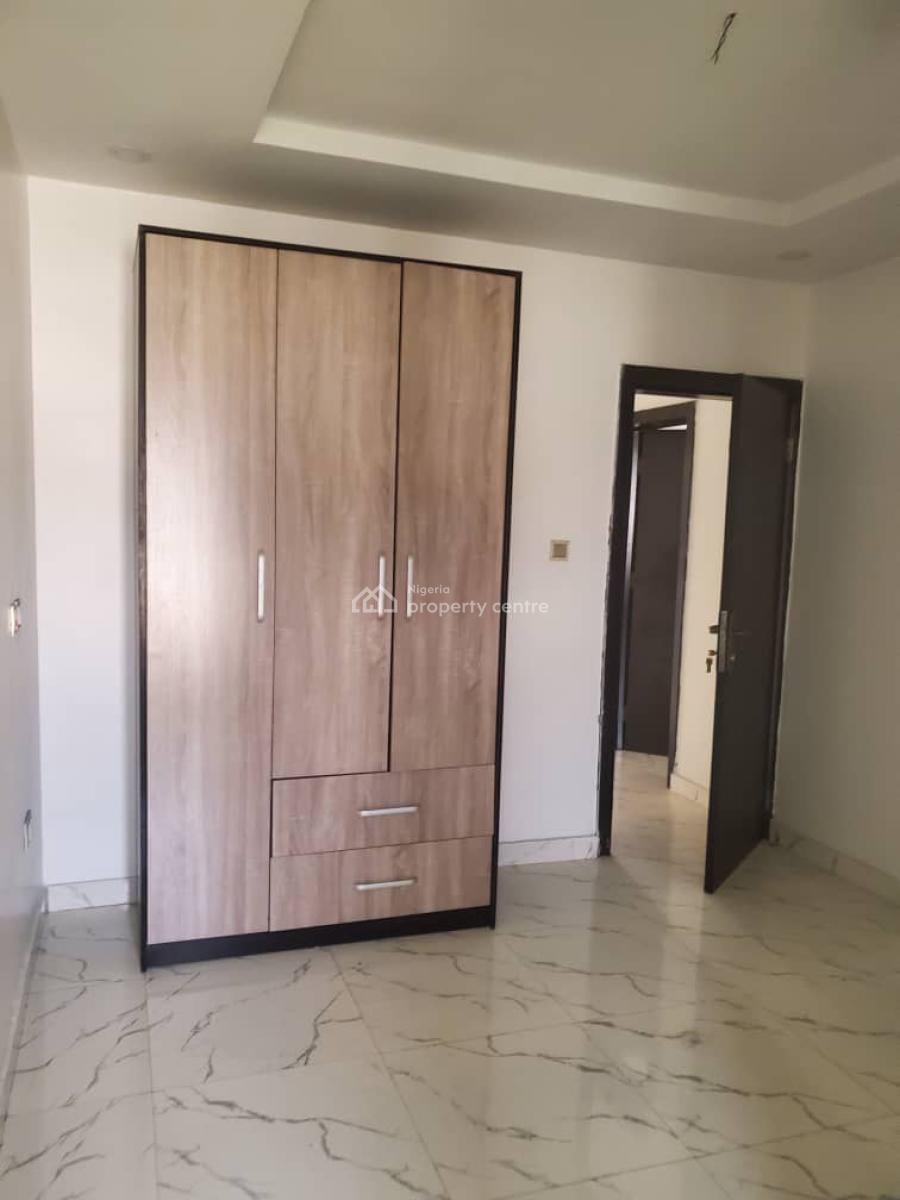 a Tenanted and All Ensuite 4 Bedrooms Town House, Osapa London, Lekki, Lagos, Terraced Duplex for Sale