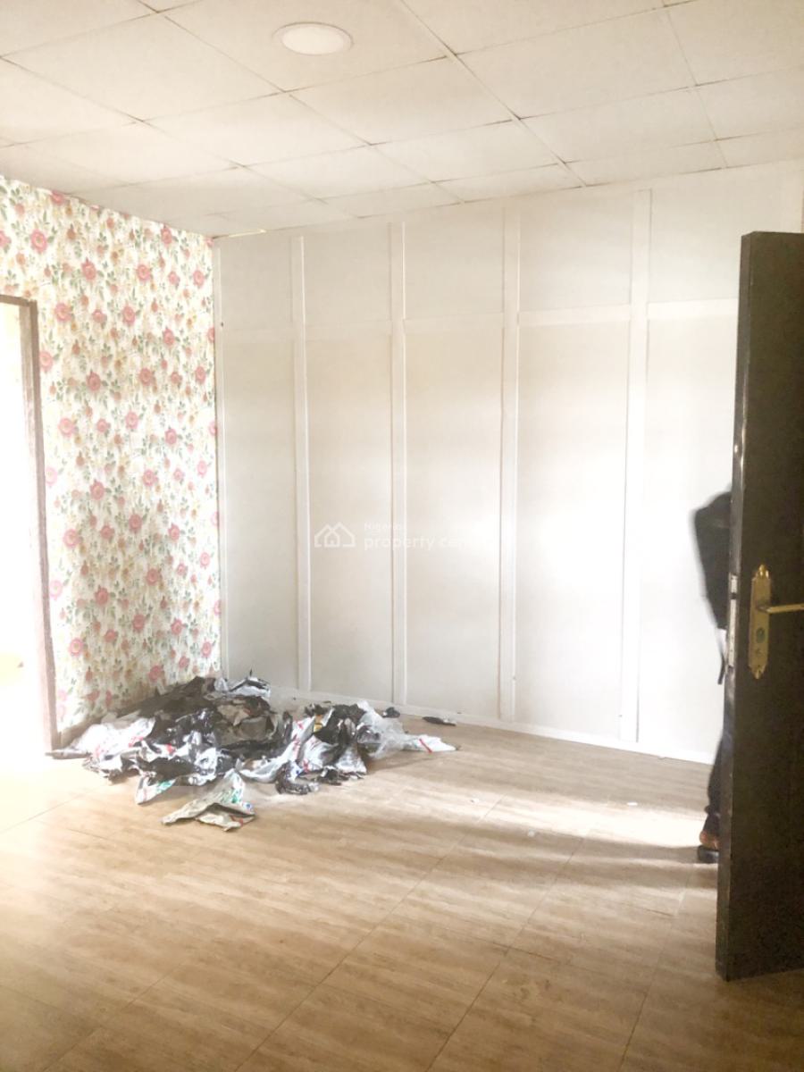 Mini Flat, Olowora, Omole Phase 2, Ikeja, Lagos, Mini Flat (room and Parlour) for Rent