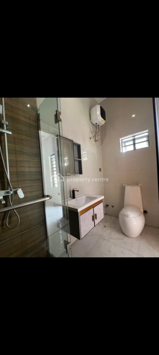2 Bedroom Apartment, Agungi, Lekki, Lagos, Flat / Apartment for Sale