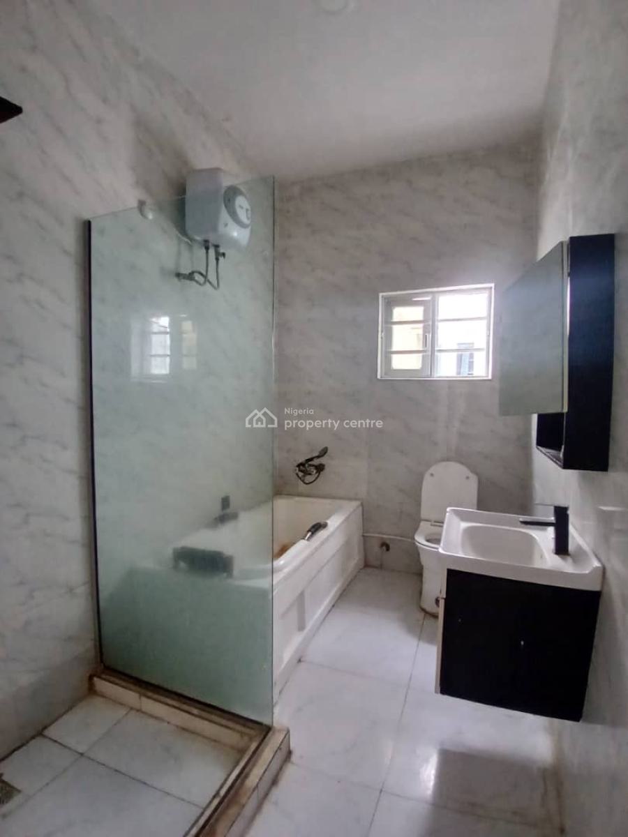 Massive Studio Apartment with Balcony, Jacuzzi and Open Plan Kitchen, Chevron, Lekki, Lagos, Self Contain (single Rooms) for Rent