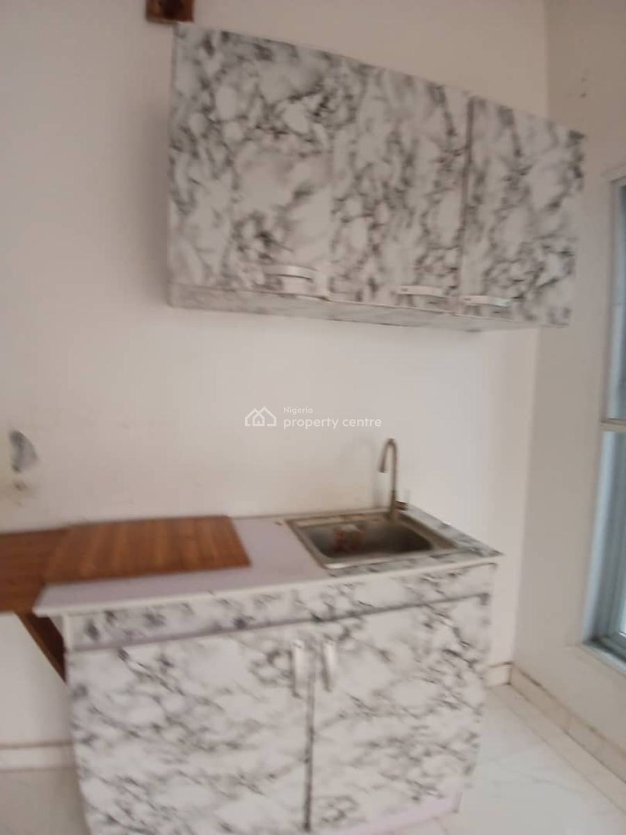 Massive Studio Apartment with Balcony, Jacuzzi and Open Plan Kitchen, Chevron, Lekki, Lagos, Self Contain (single Rooms) for Rent