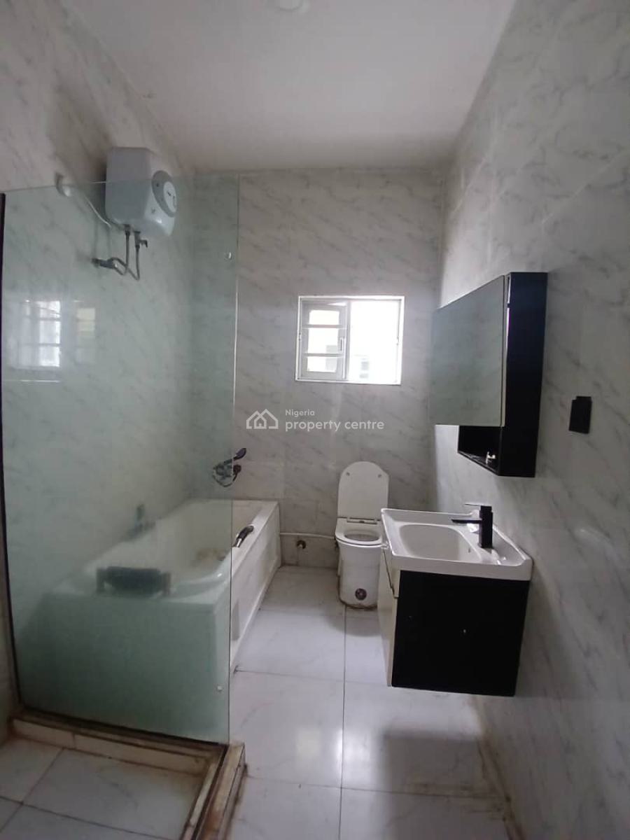 Massive Studio Apartment with Balcony, Jacuzzi and Open Plan Kitchen, Chevron, Lekki, Lagos, Self Contain (single Rooms) for Rent