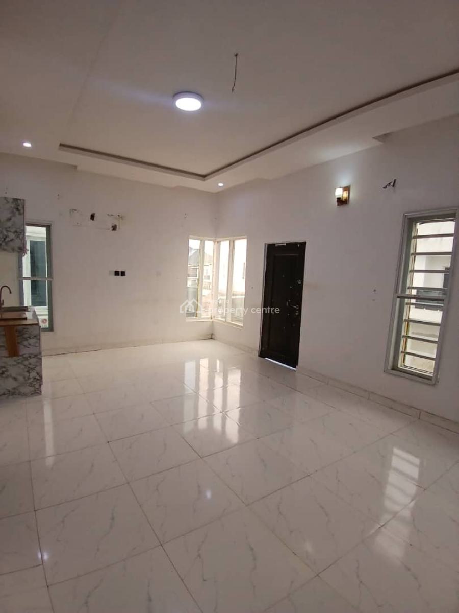 Massive Studio Apartment with Balcony, Jacuzzi and Open Plan Kitchen, Chevron, Lekki, Lagos, Self Contain (single Rooms) for Rent