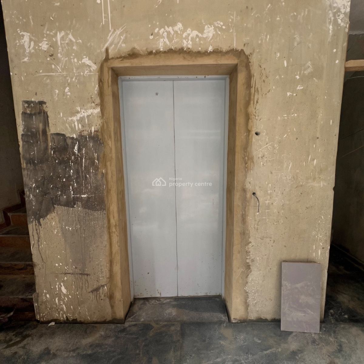 2 Bedroom Bq, Lekki, Lagos, Flat / Apartment for Sale