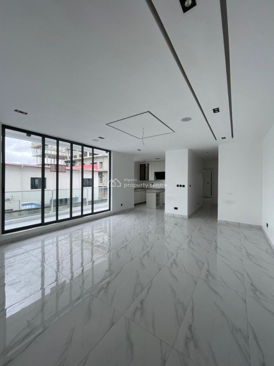 Luxurious 2 Bedroom Apartment, Lekki Phase 1, Lekki, Lagos, Flat / Apartment for Sale
