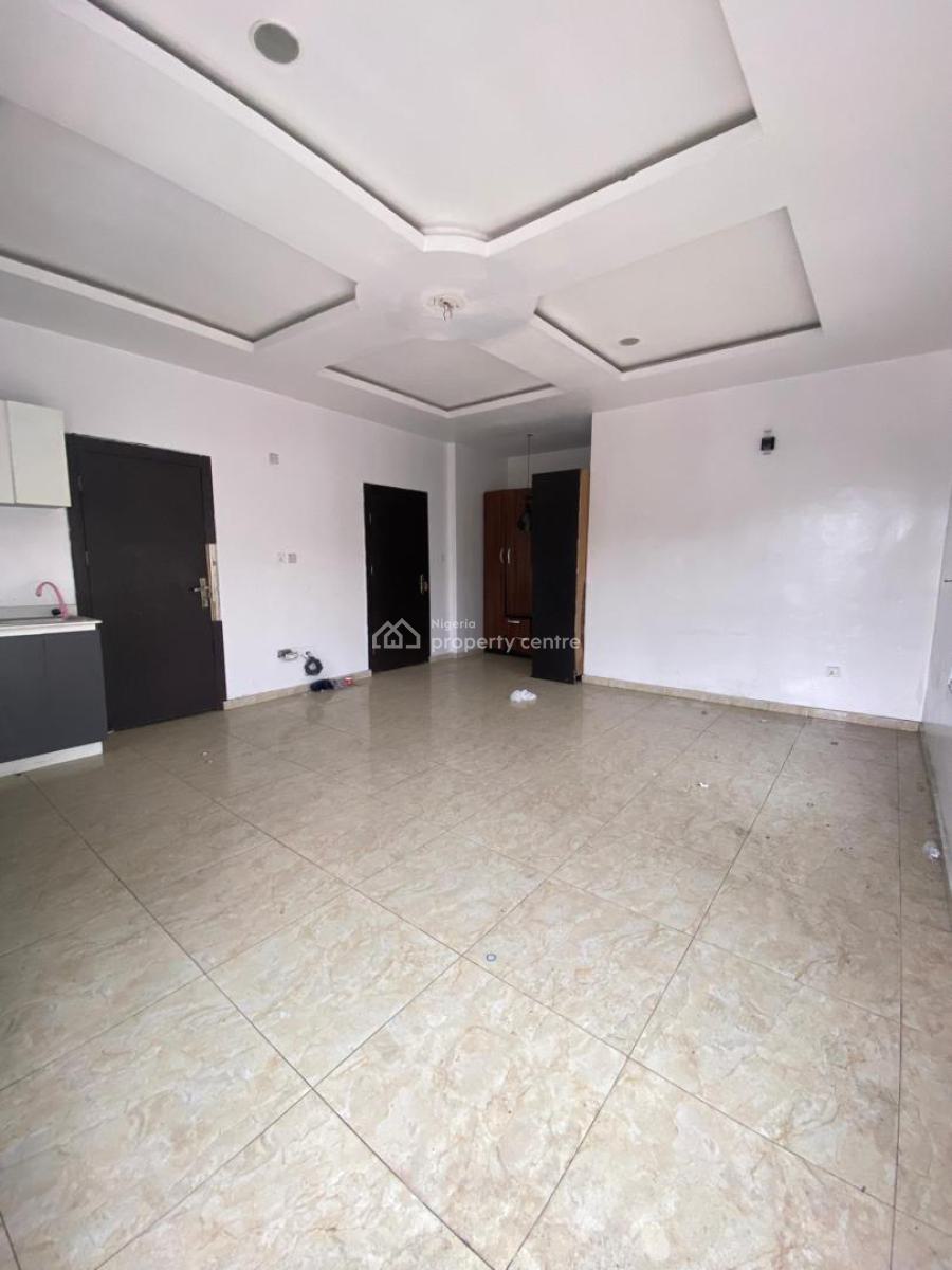 Spacious Masters Bedroom with Open Plan Kitchen, Chevron, Lekki, Lagos, Self Contain (single Rooms) for Rent