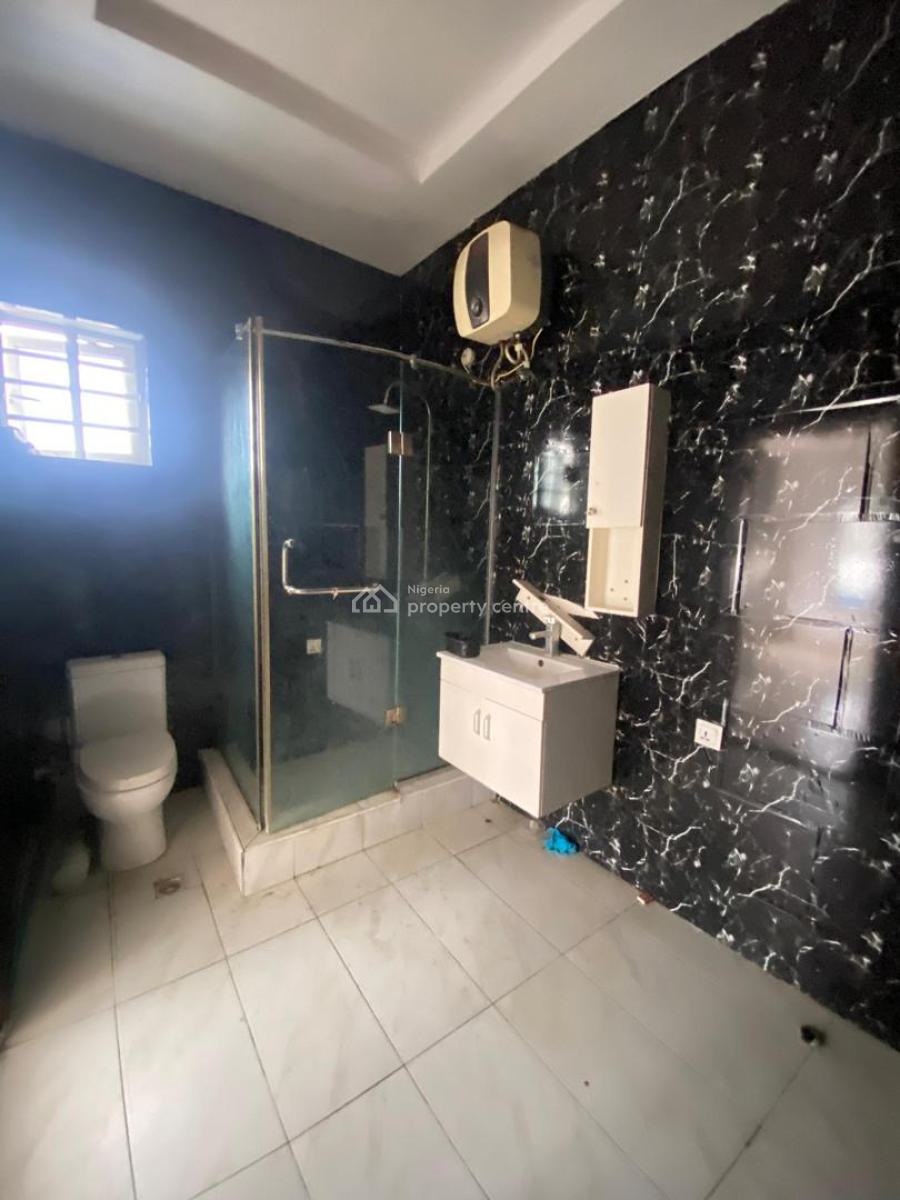 Spacious Masters Bedroom with Open Plan Kitchen, Chevron, Lekki, Lagos, Self Contain (single Rooms) for Rent