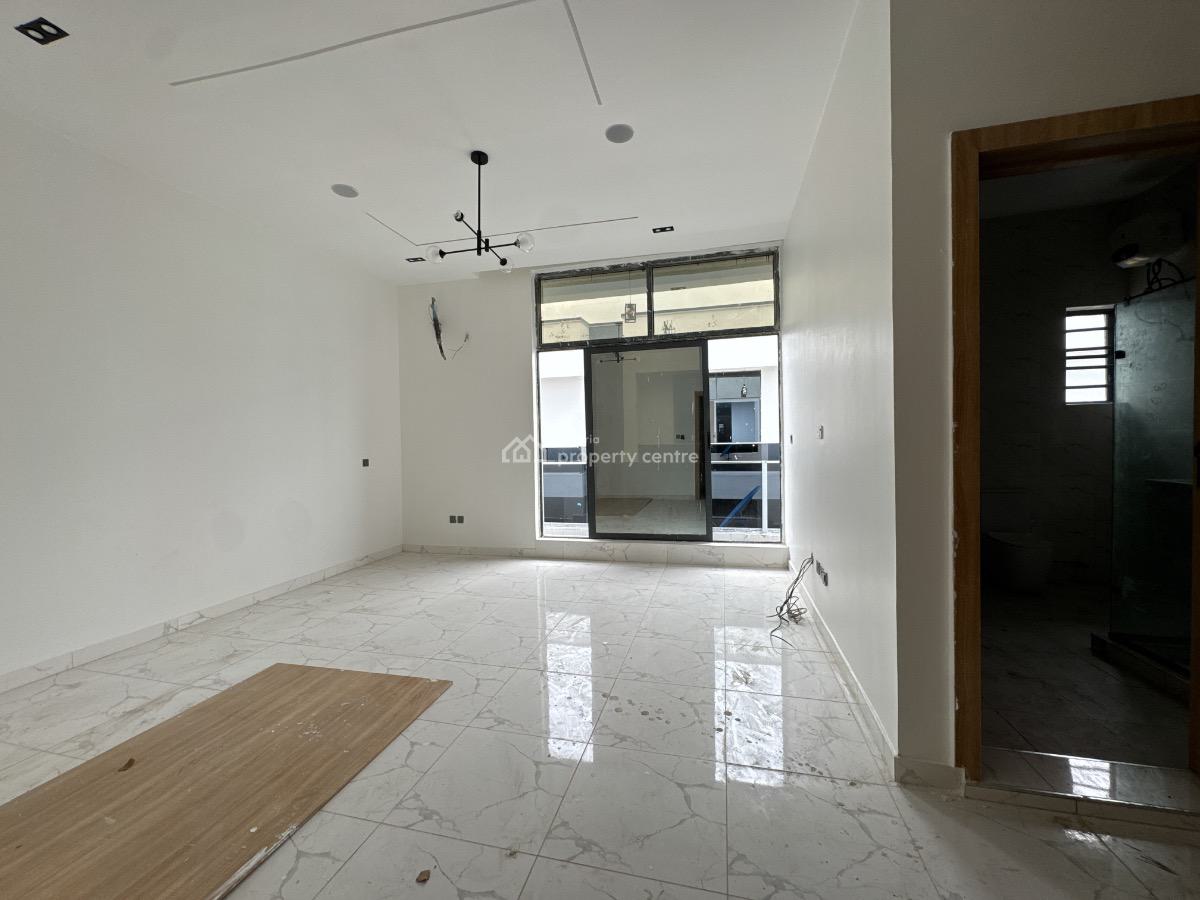 4 Bedroom Terrace in a Serviced Estate, Sangotedo, Ajah, Lagos, Terraced Duplex for Sale