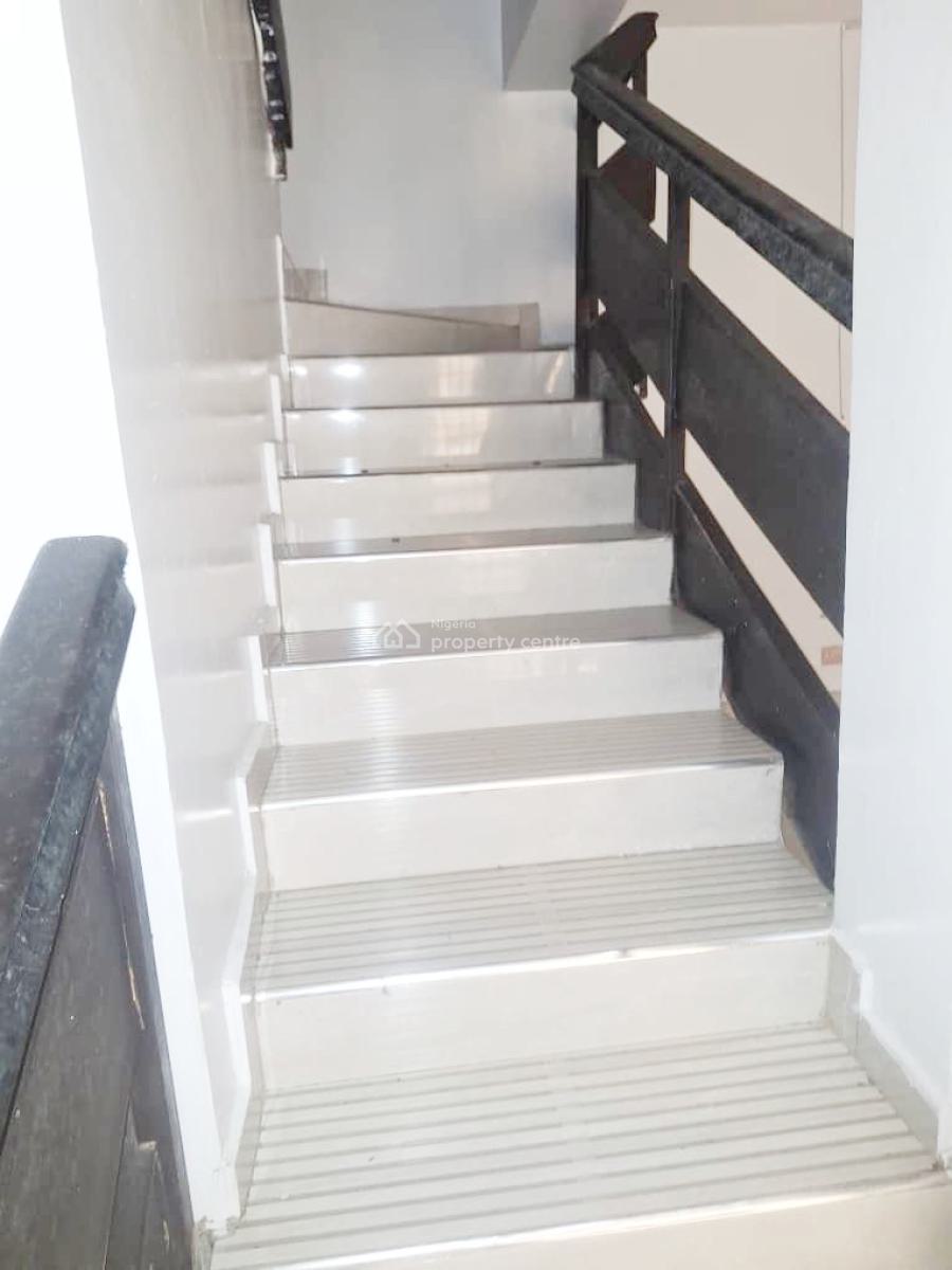 Luxury 4 Bedroom Semi Detached Duplex with Bq, Gra Phase 1, Magodo, Lagos, Semi-detached Duplex for Rent