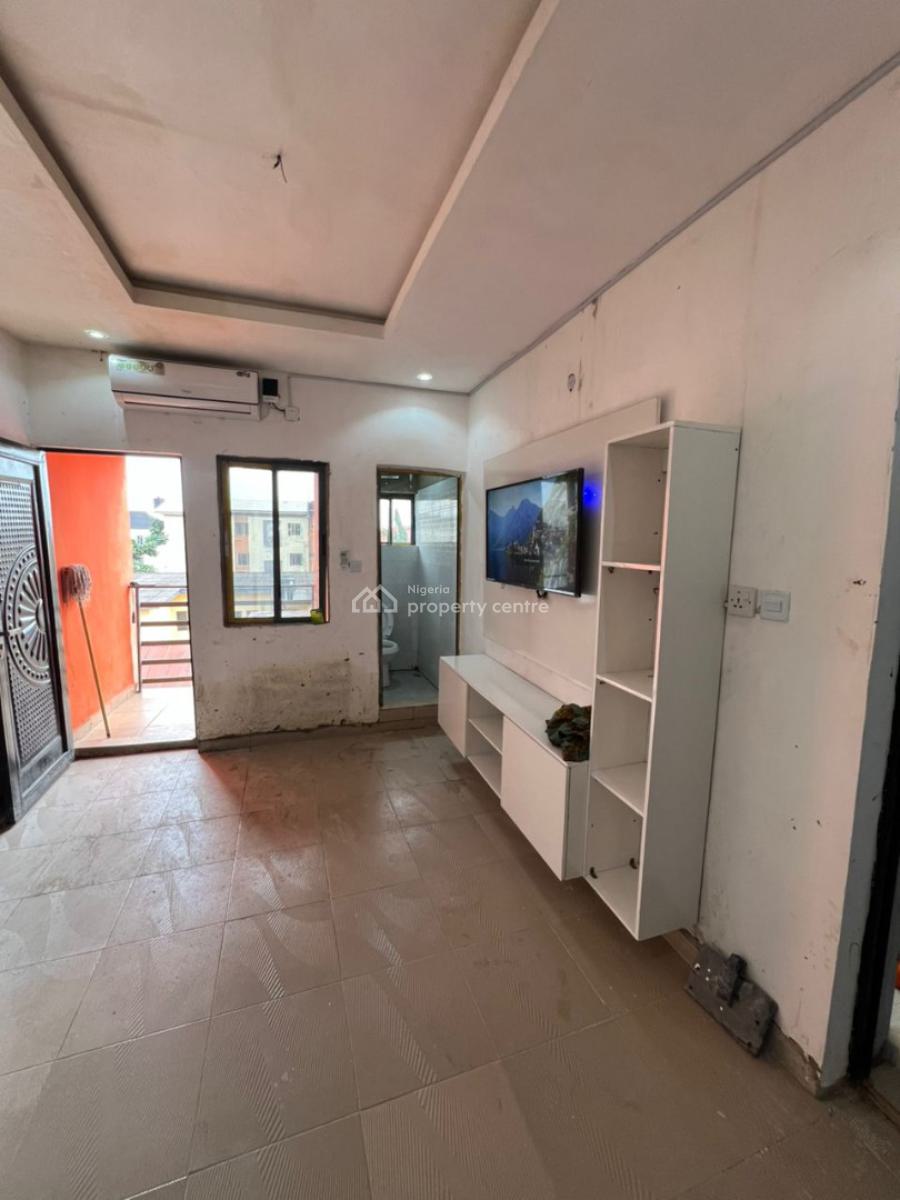 Semi Furnished Studio Apartment, Fola Agoro, Yaba, Lagos, Self Contain (single Rooms) for Rent