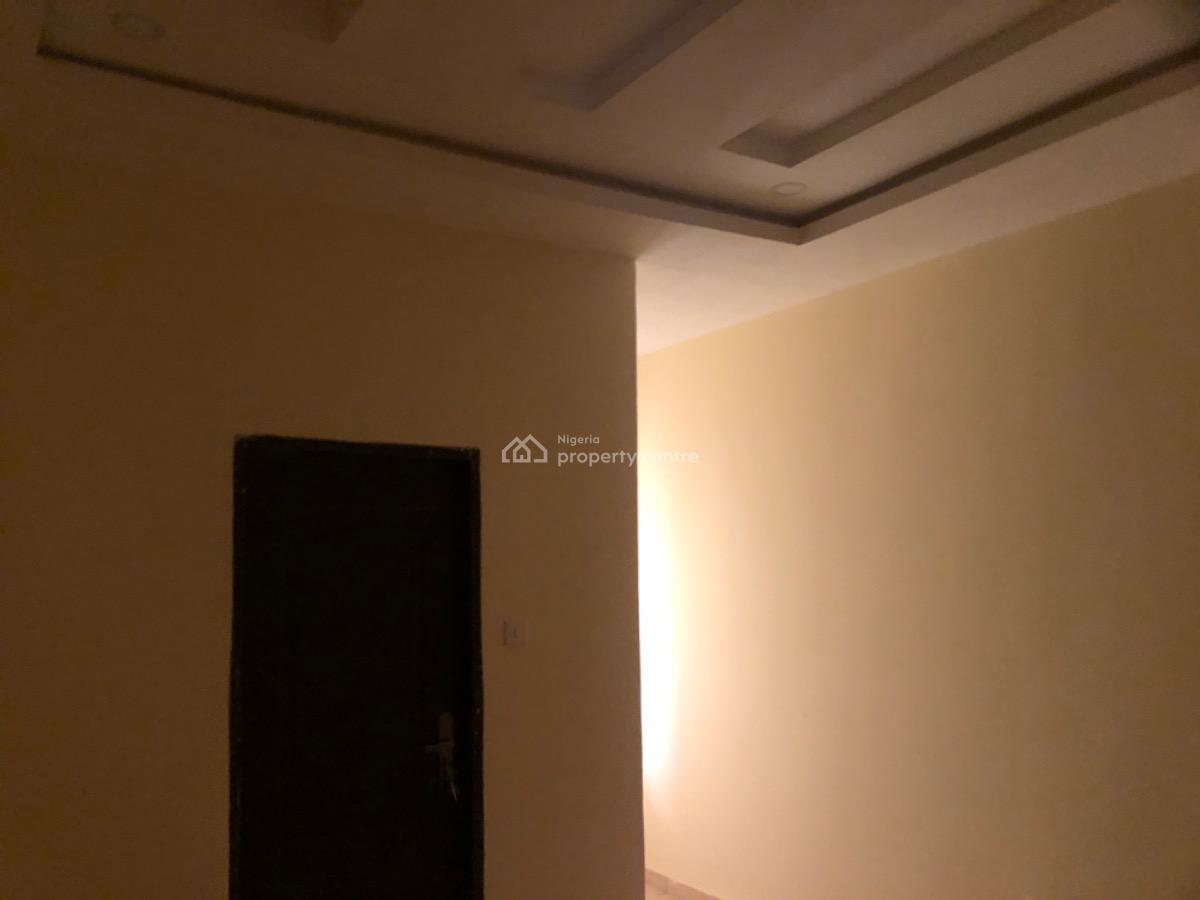 Luxury 2 Bedroom Apartment, By Jedo Estate Junction, Lugbe District, Abuja, Block of Flats for Sale