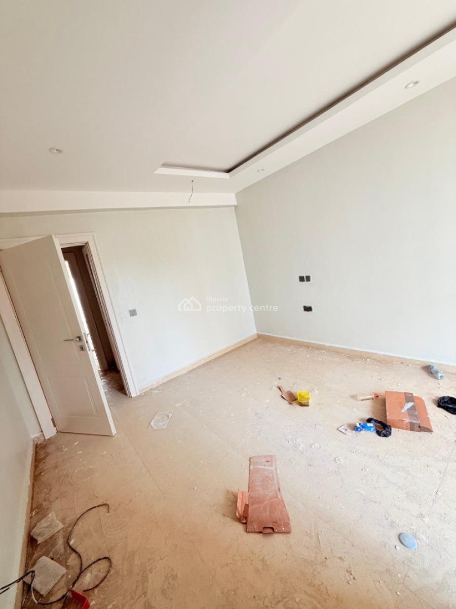 Solidly Built 4-bedroom Terrace Duplex with a 1-room Bqs, Utako, Abuja, Terraced Duplex for Sale