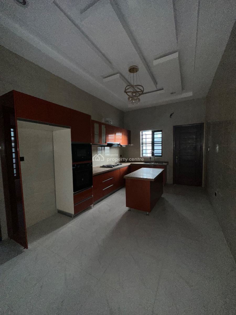 Spaciously Built 4 Bedroom Semi Detached Duplex with Bq, Ologolo, Lekki, Lagos, Semi-detached Duplex for Sale