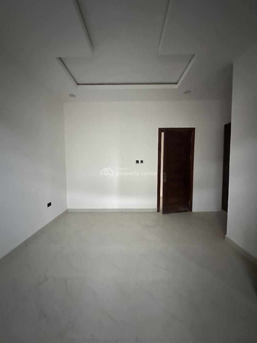 Spaciously Built 4 Bedroom Semi Detached Duplex with Bq, Ologolo, Lekki, Lagos, Semi-detached Duplex for Sale