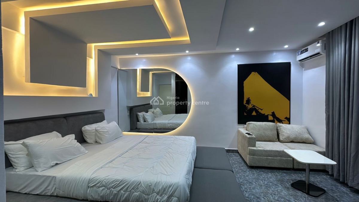 Ready for a Smart Getaway?  Book Our 2-bedroom Starlight Apartment!, Victoria Island (vi), Lagos, Flat / Apartment Short Let