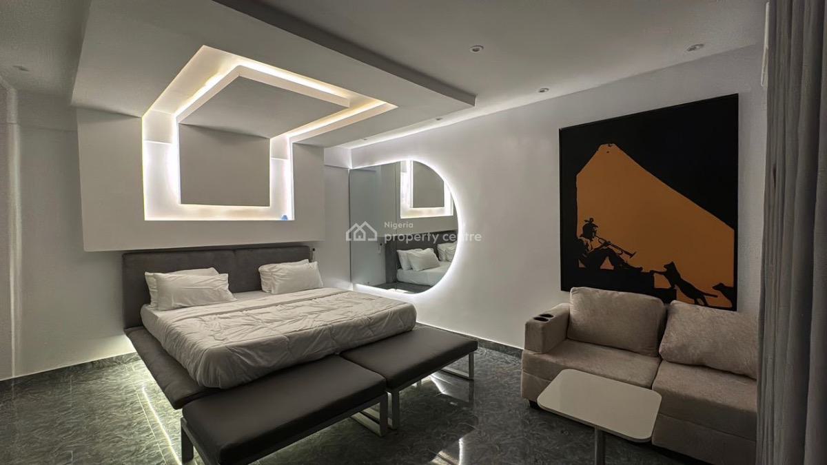 Ready for a Smart Getaway?  Book Our 2-bedroom Starlight Apartment!, Victoria Island (vi), Lagos, Flat / Apartment Short Let