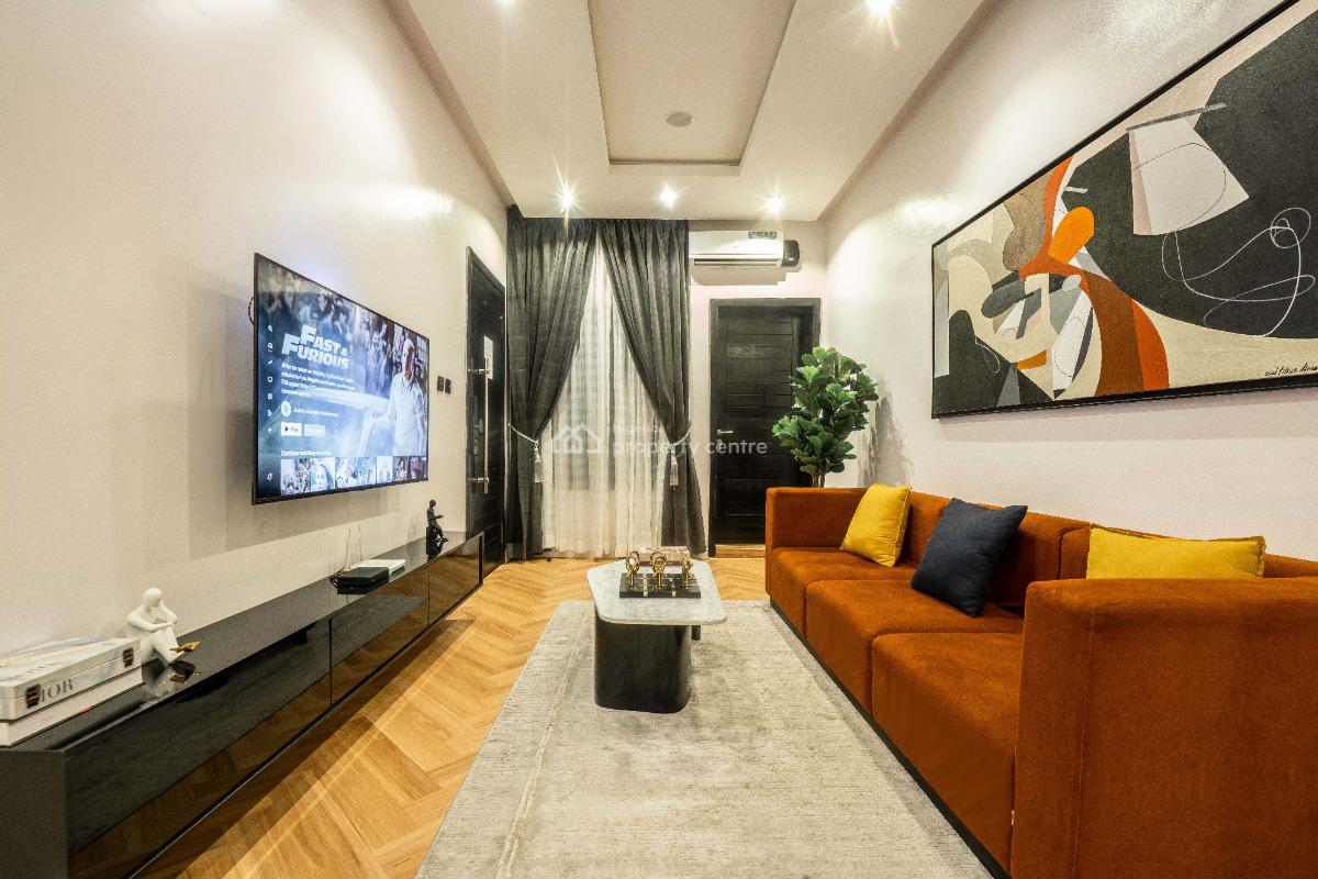 Luxury 2 Bedroom Apartment, Off Freedom Way, Lekki Phase 1, Lekki, Lagos, Flat / Apartment Short Let
