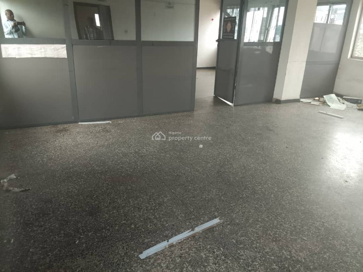 3 Floors Open Open Space Building, Awowolo Way, Ikeja, Lagos, Office Space for Rent