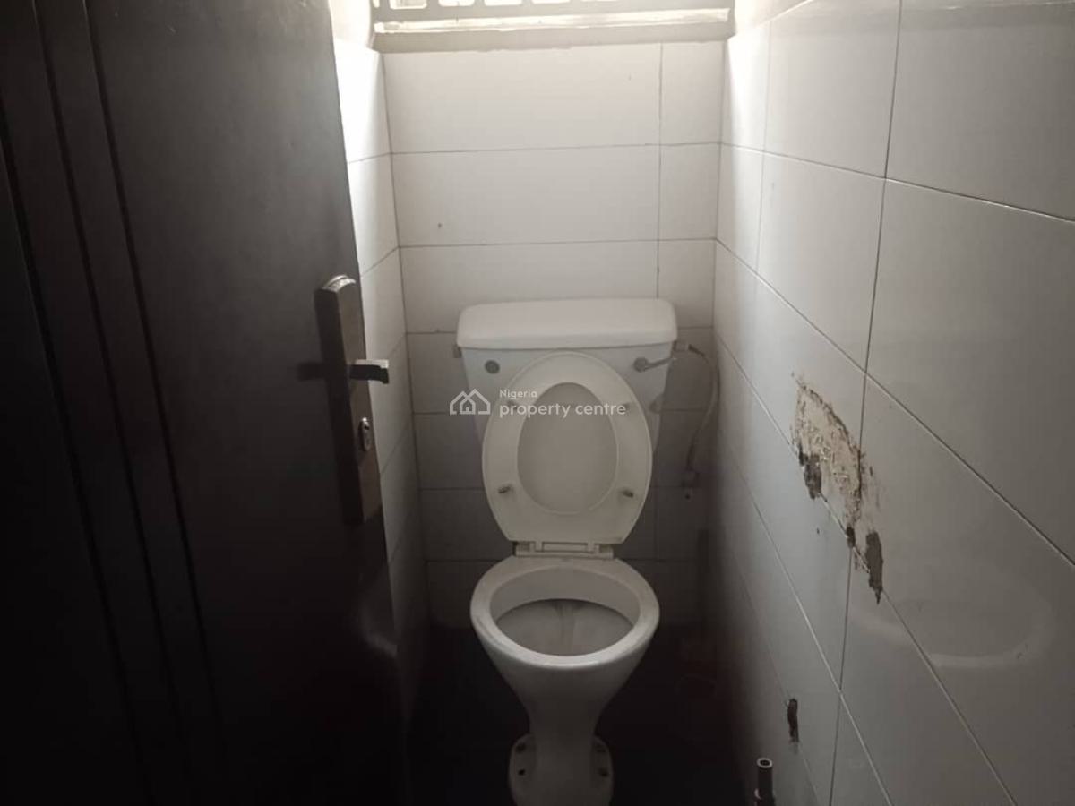 3 Floors Open Open Space Building, Awowolo Way, Ikeja, Lagos, Office Space for Rent