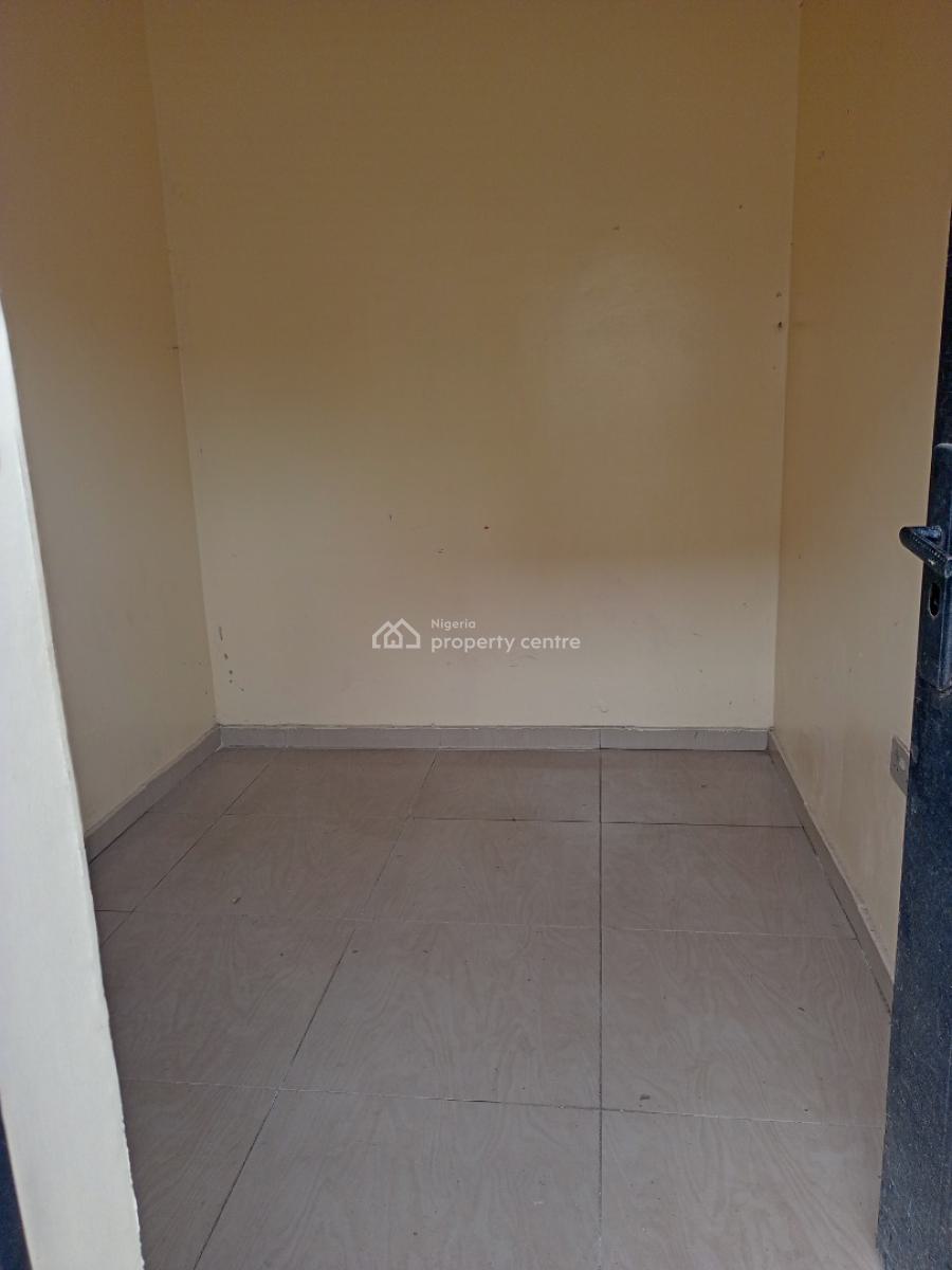 Big Room Bq with Shared Kitchen, Spg, Ologolo, Lekki, Lagos, Self Contain (single Rooms) for Rent