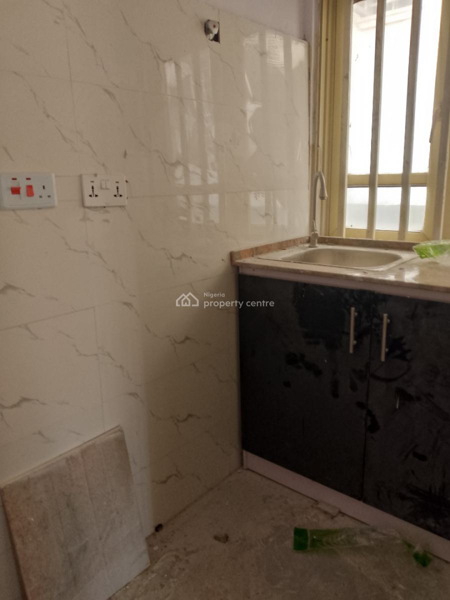 a Spacious Self Contain, Mobile Road, Ilaje, Ajah, Lagos, Self Contain (single Rooms) for Rent