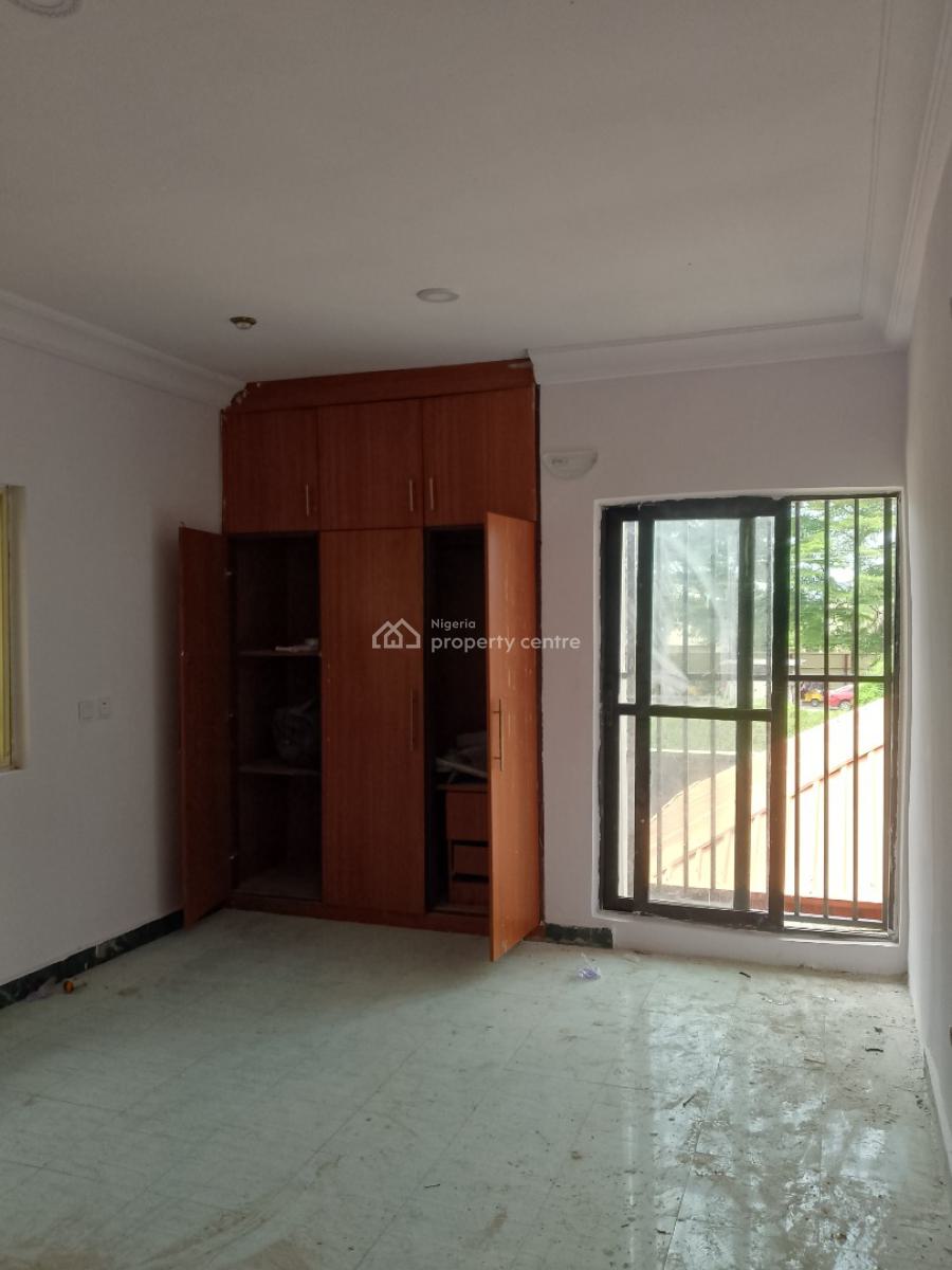a Spacious Self Contain, Mobile Road, Ilaje, Ajah, Lagos, Self Contain (single Rooms) for Rent