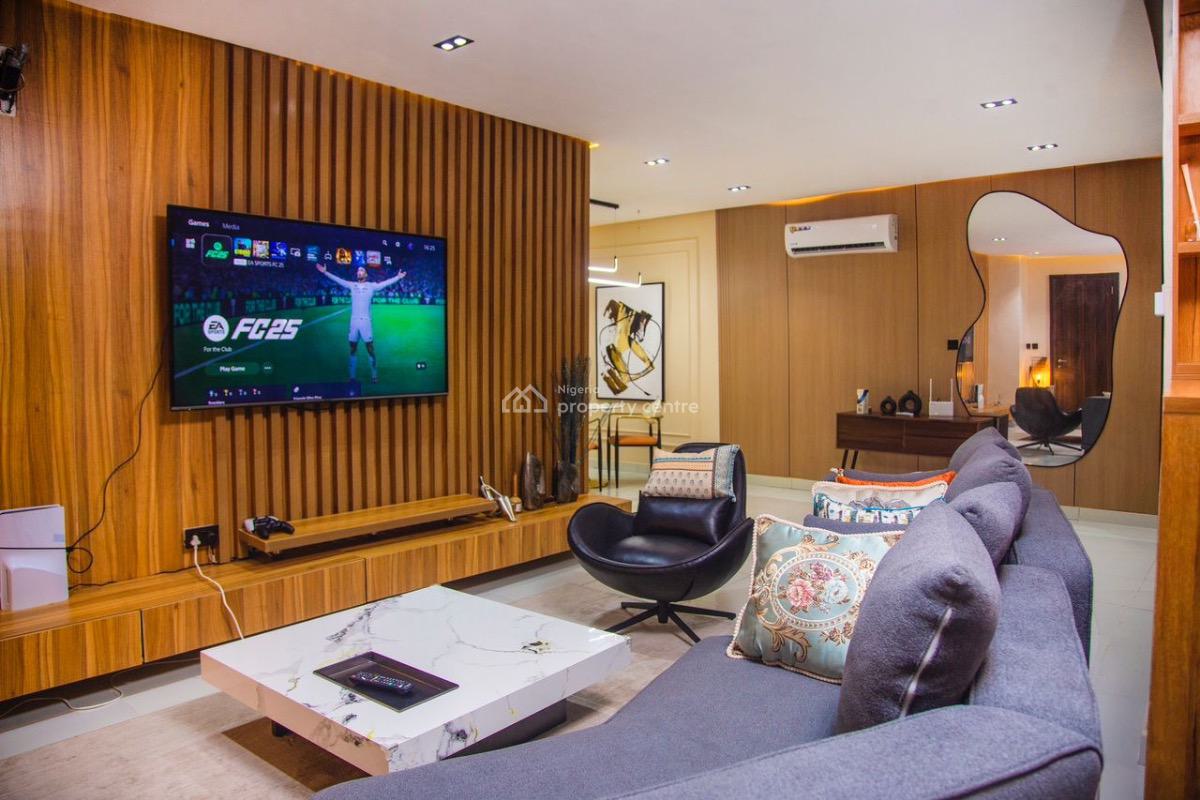 Luxury 2 Bedroom Apartment with Swimming Pool and Gym, Lekki Phase 1, Lekki, Lagos, Flat / Apartment Short Let