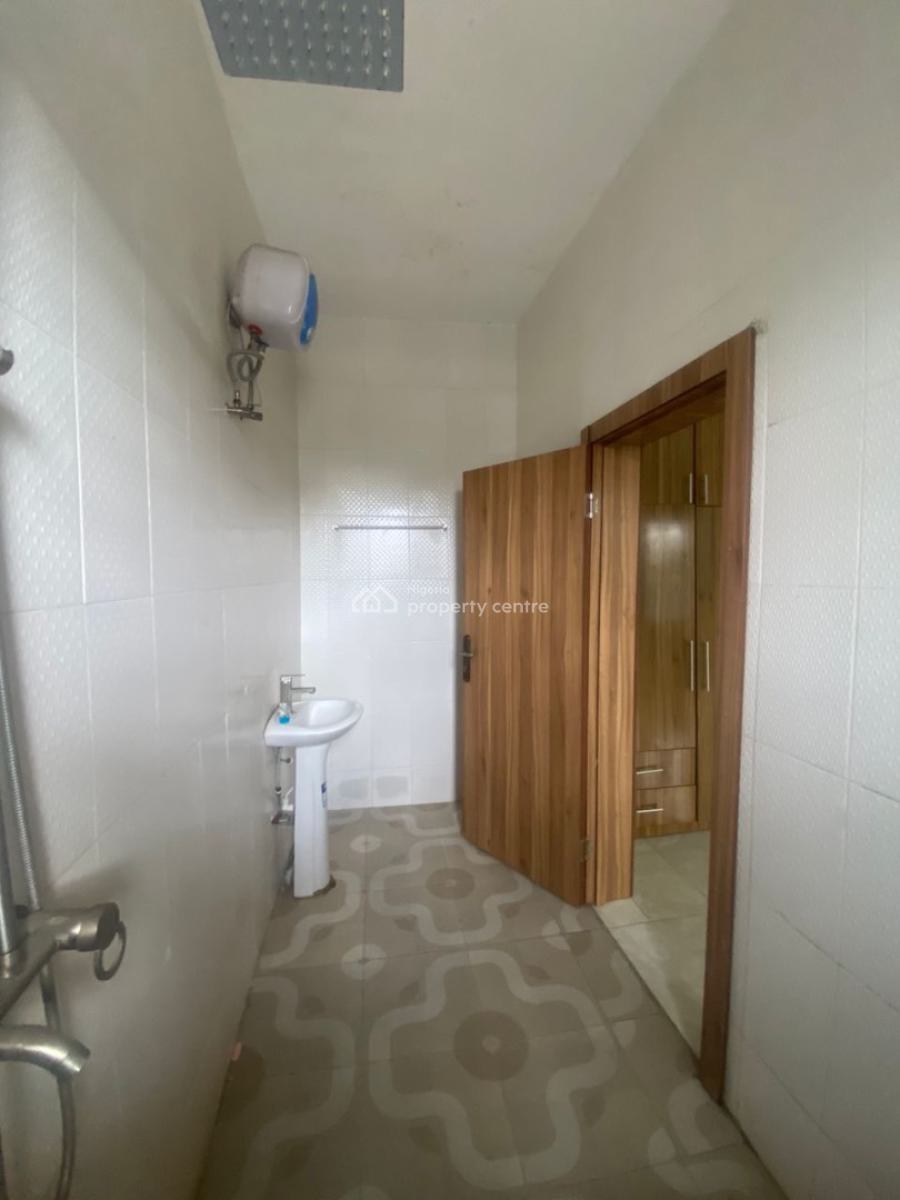 Standard Two Bedroom Apartment Upstairs, Ogombo, Ajah, Lagos, Flat / Apartment for Rent