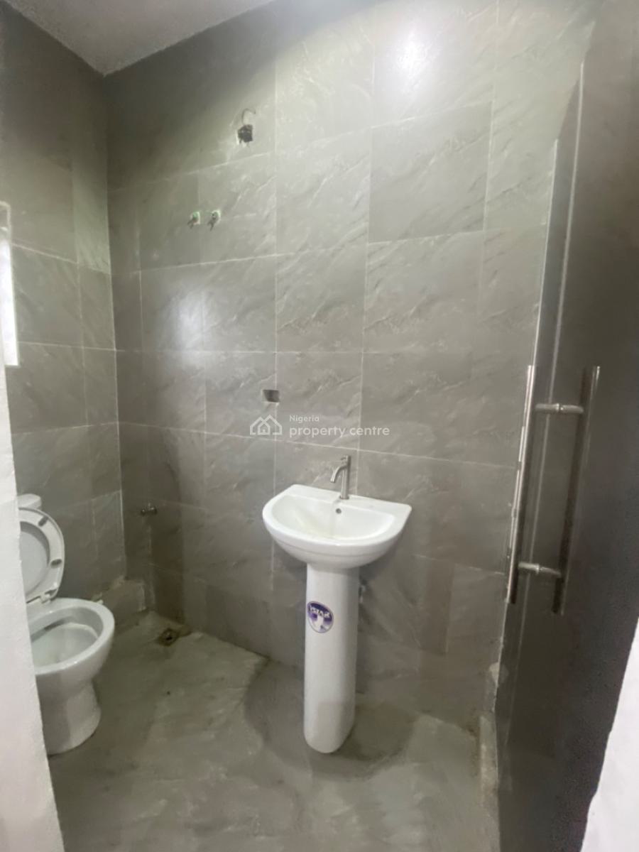 Brand New Luxury 3 Bedroom Flat, Lekki Sheme 2, Abraham Adesanya, Ajah, Lagos, Flat / Apartment for Rent