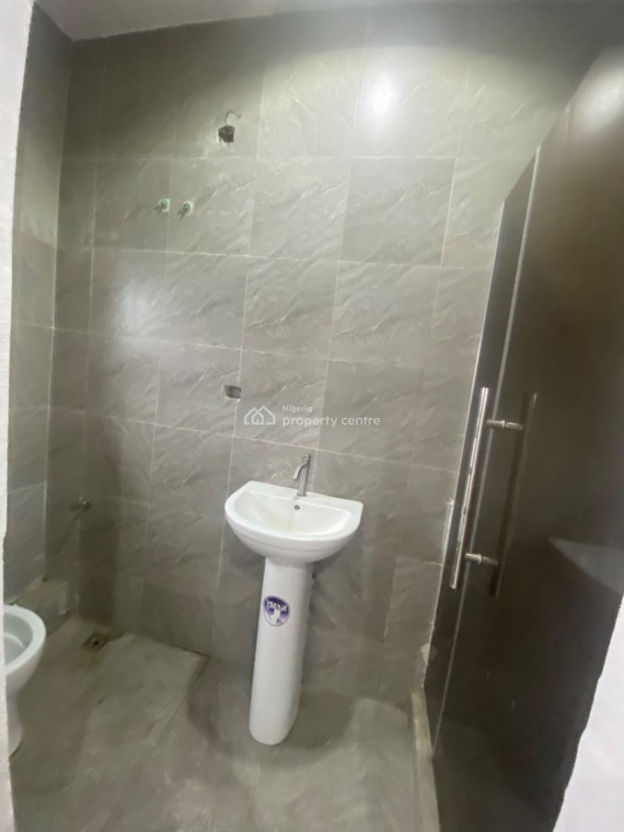 Brand New Luxury 3 Bedroom Flat, Lekki Sheme 2, Abraham Adesanya, Ajah, Lagos, Flat / Apartment for Rent